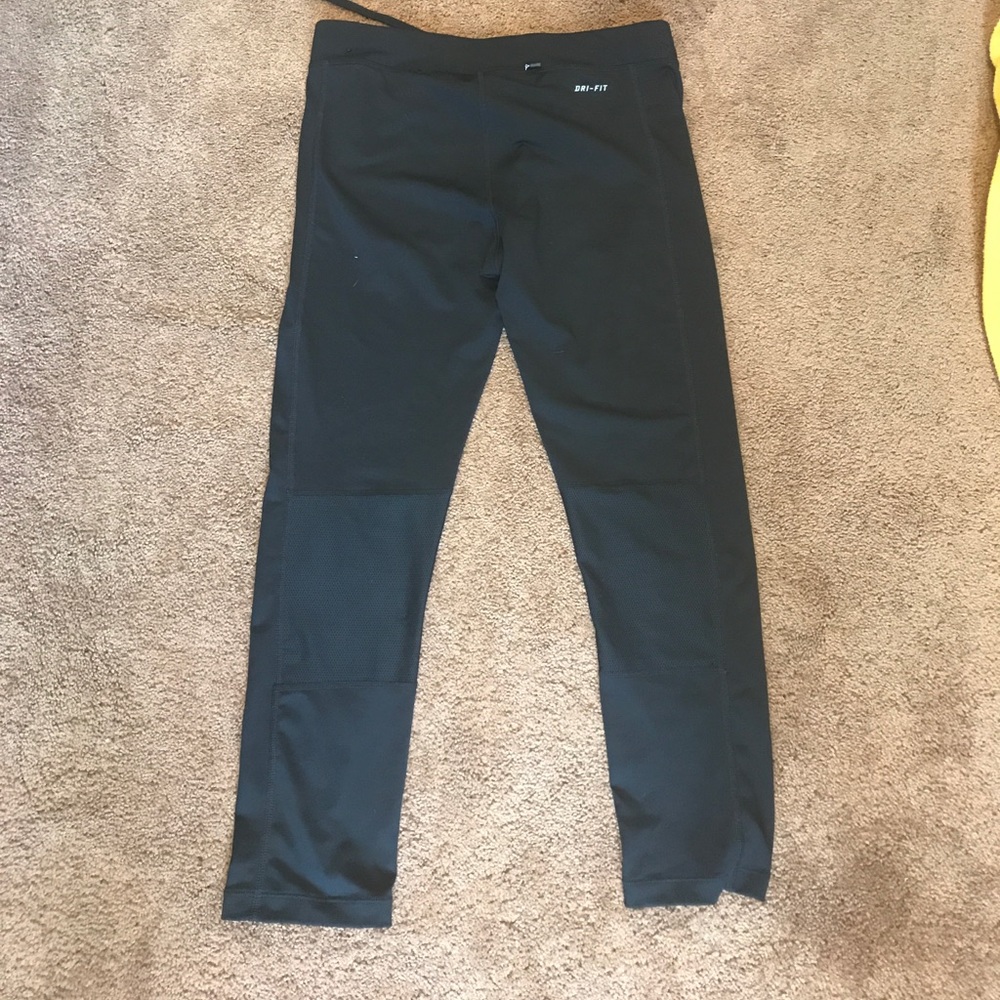 Nike running capris - Picture 3 of 4